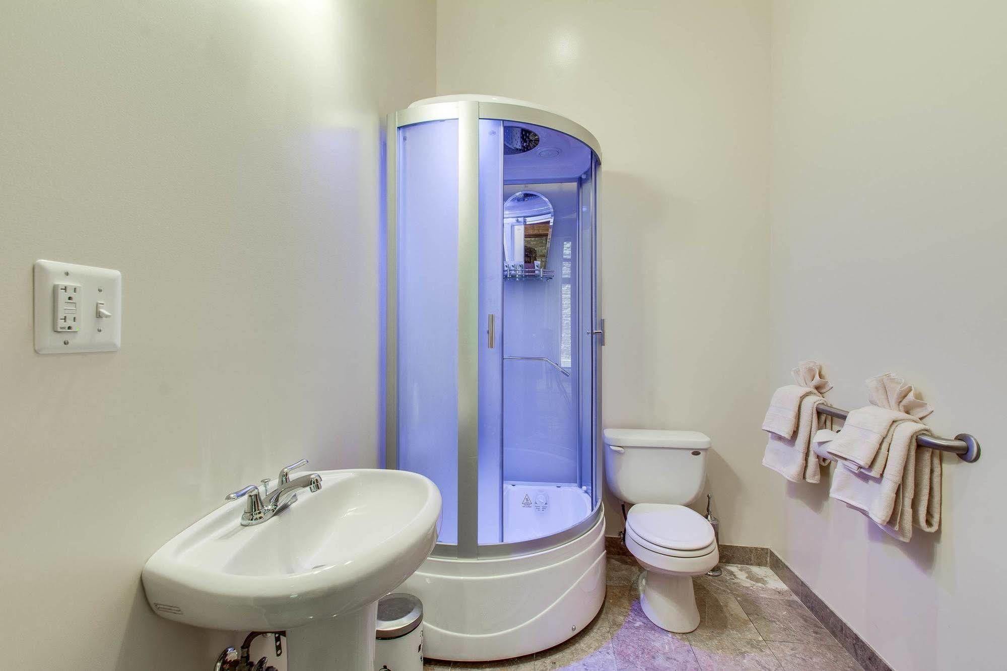 Ruby Room (Adults Only) Chicago Extérieur photo
